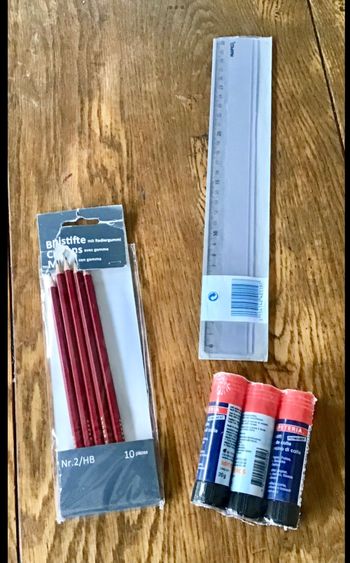 Lot accessoires scolaires