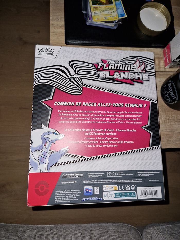 Coffret Pokemon - photo numéro 2