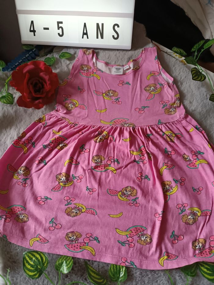 Robe rose Pat patrouille 4/5 ans