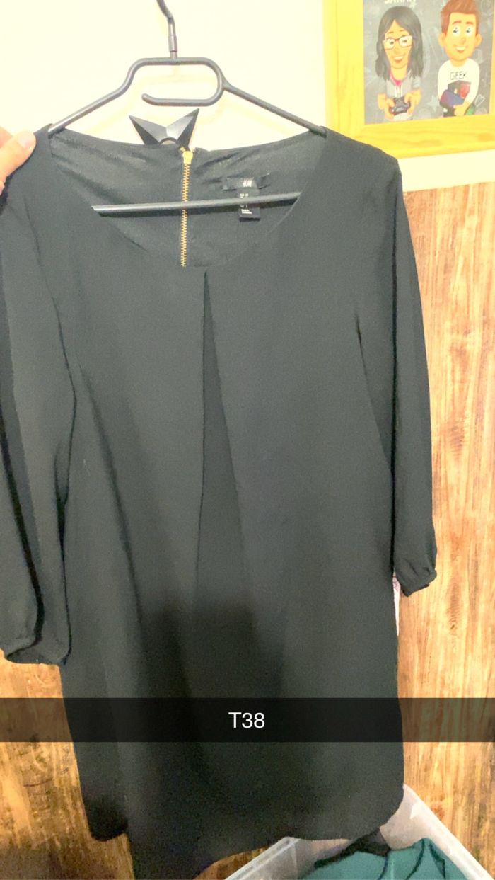 Robe noir