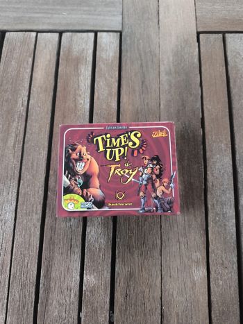 Time's up de Troy