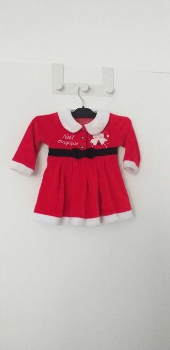 Robe fille rouge Noël taille 12 mois