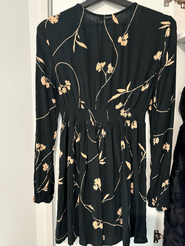 Robe billabong taille XS , 34 noir et fleurs - photo numéro 2
