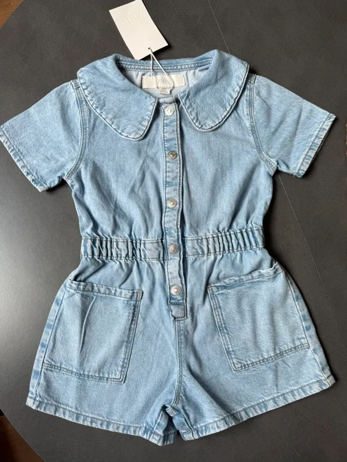 Combinaison en jean 104 cm Zara
