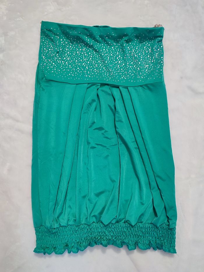 Tunique bustier verte avec strass