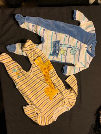Lot 2 pyjamas velours 3 mois Girafes 🦒