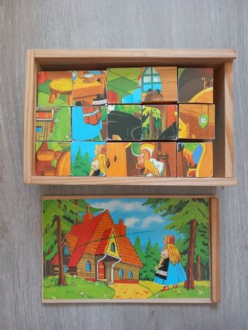 Puzzle cubes vintage