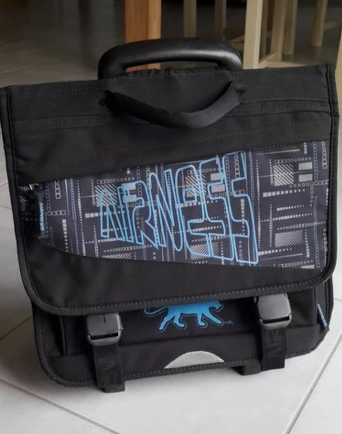 cartable Airness - photo numéro 2