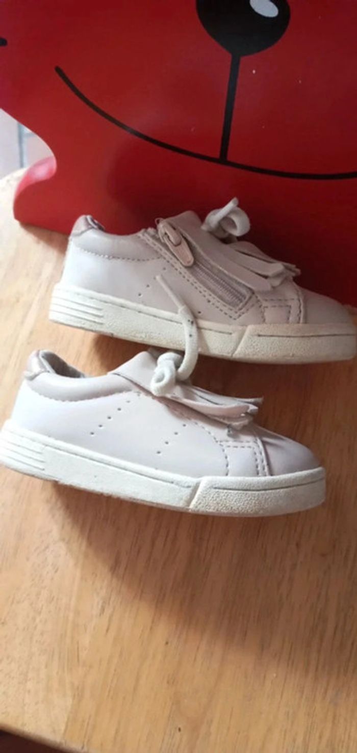 Chaussure zara baby pointure 20 - photo numéro 3