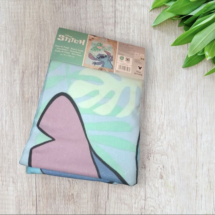Serviette drap de plage stitch disney - photo numéro 2