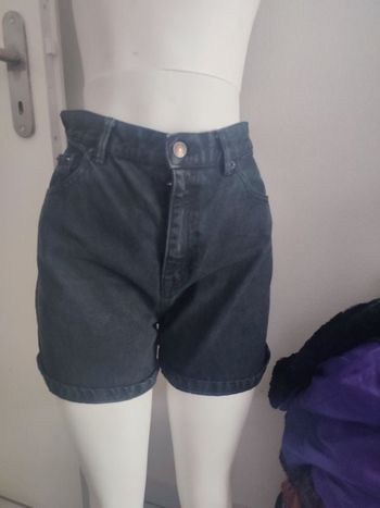 #kytie38femme. Short en jeans taille haute taille 38