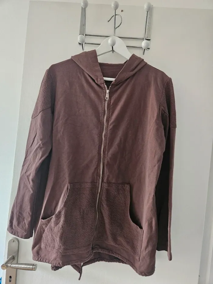 Veste avec capuche
