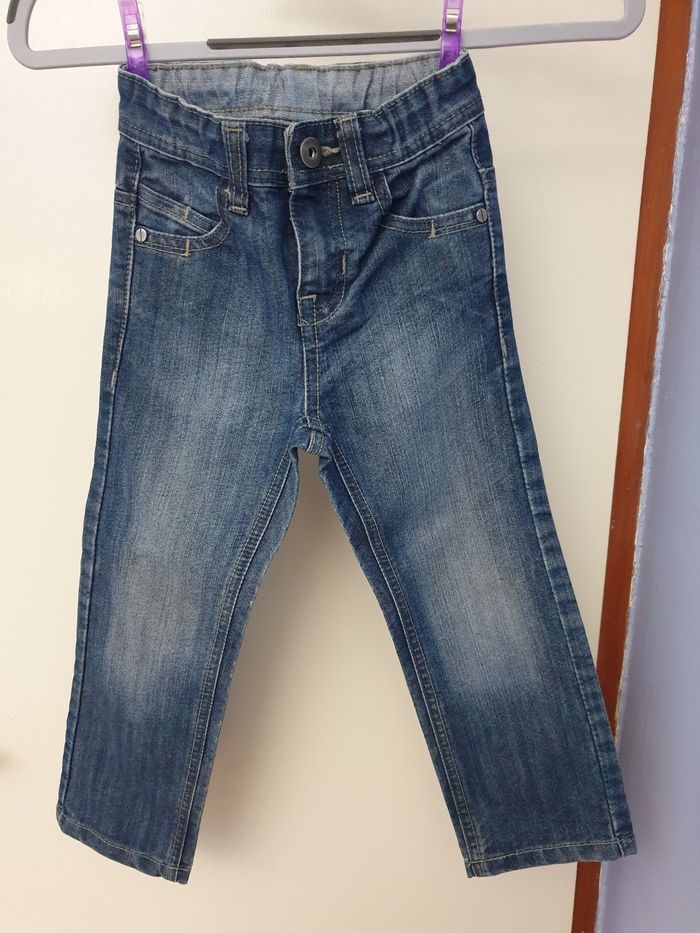 Jeans 4 ans/104 cm
