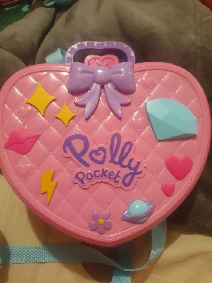 Polly pocket