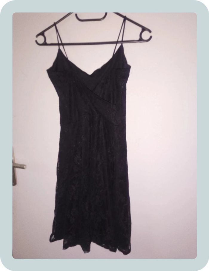 Robe dentelle taille 38 - photo numéro 4