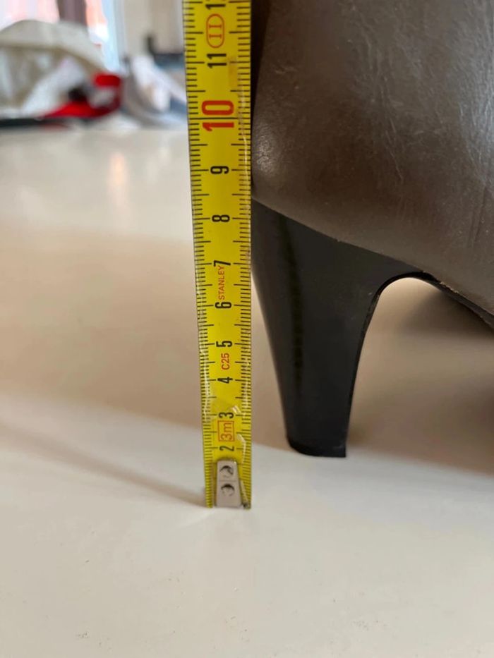 Bottines grises - photo numéro 4