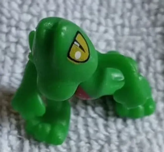 Lot 4 miniatures Pokémon - photo numéro 6