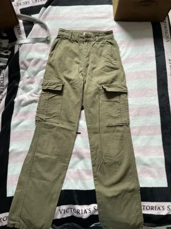 Pantalon cargo kaki