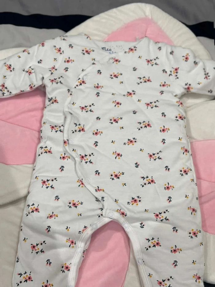 Grenouillère 9 mois - photo numéro 3