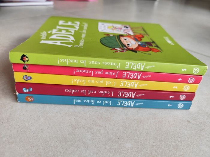 5 BD mortelle Adèle tome 1  à 5 - photo numéro 3