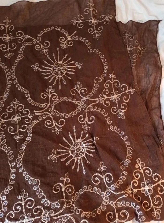 Foulard marron pour femme - photo numéro 3