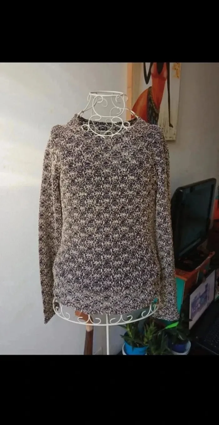 Pull épais avec doublure doré et noir S 36 Vintage