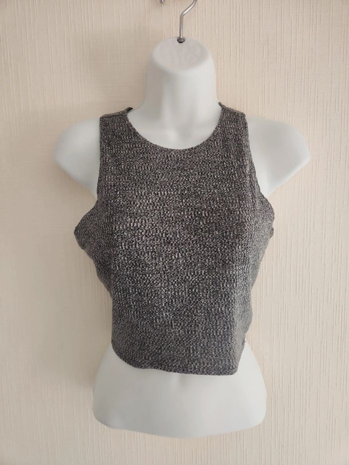 Crop Top / Haut court Undiz XS - photo numéro 2