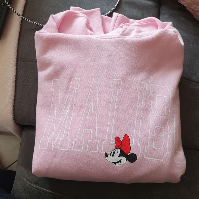 Magnifique Tee-shirt Femme avec capuche Minnie Taille M Couleur rose pâle Disney - photo numéro 6