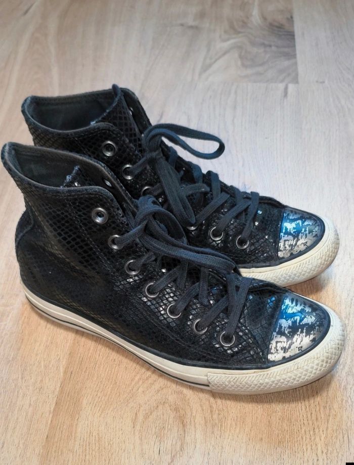 Converse montantes cuir effet écailles – T37