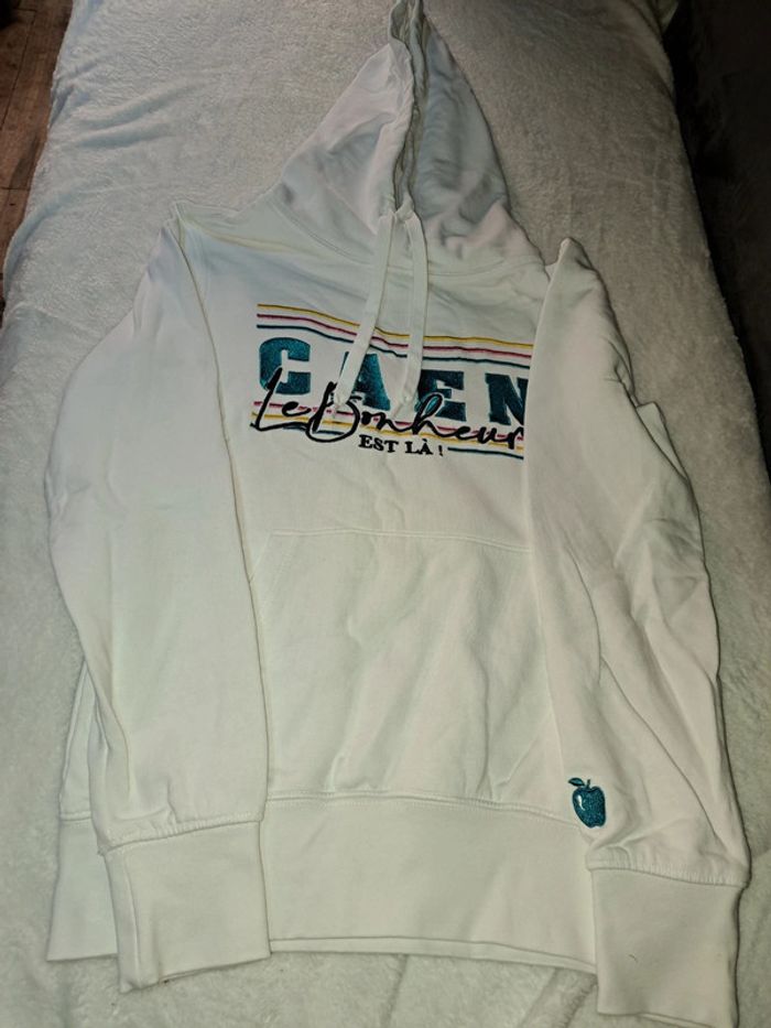 Pull blanc
