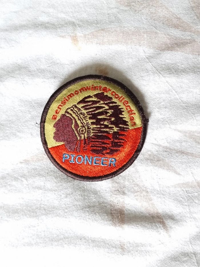 Badge patch épingle Bensimon pioneer - photo numéro 3
