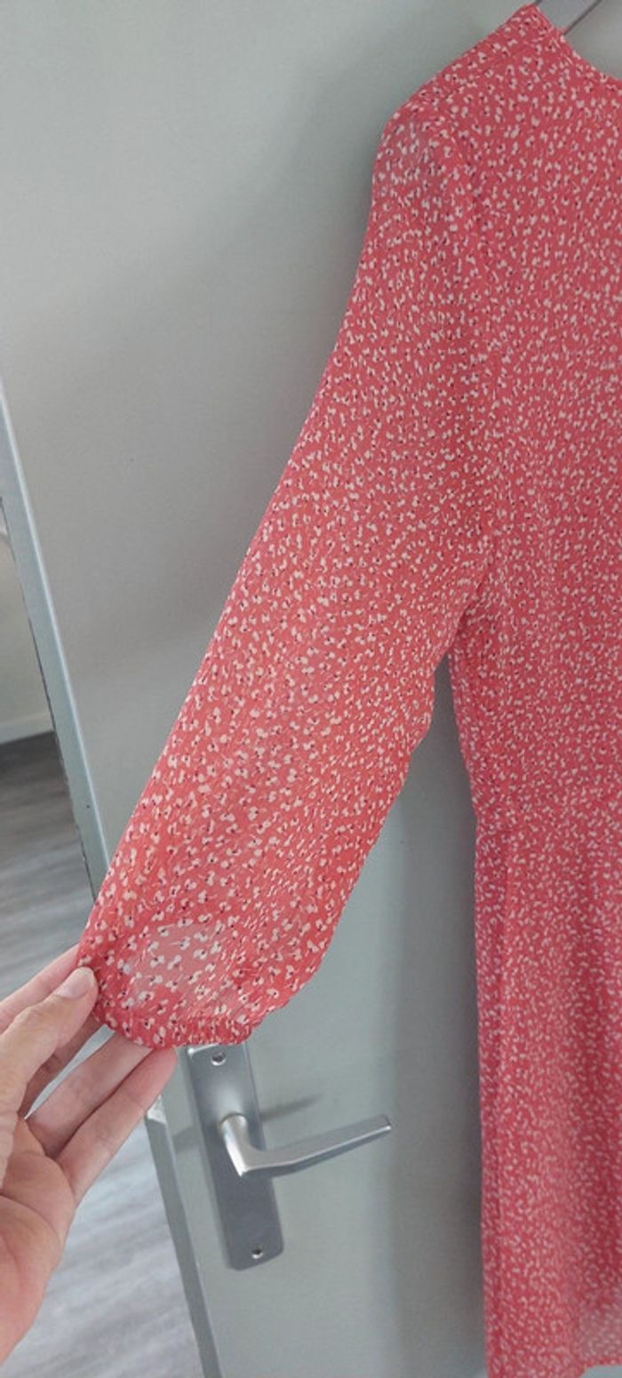 Robe mi longue à fleurs - photo numéro 3