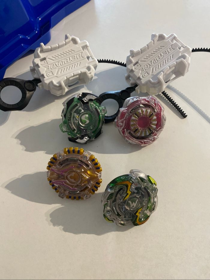 L’Arene Beyblade Toupies et lanceurs - photo numéro 4