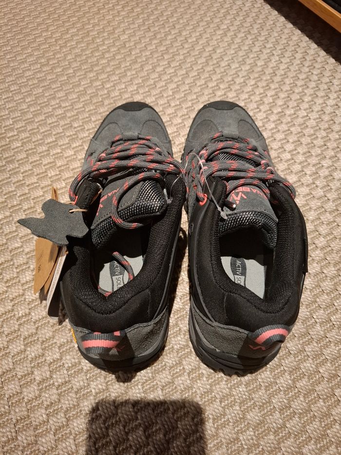Chaussures rando 38 - photo numéro 2