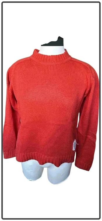 Pull taille 14ans marque la rue