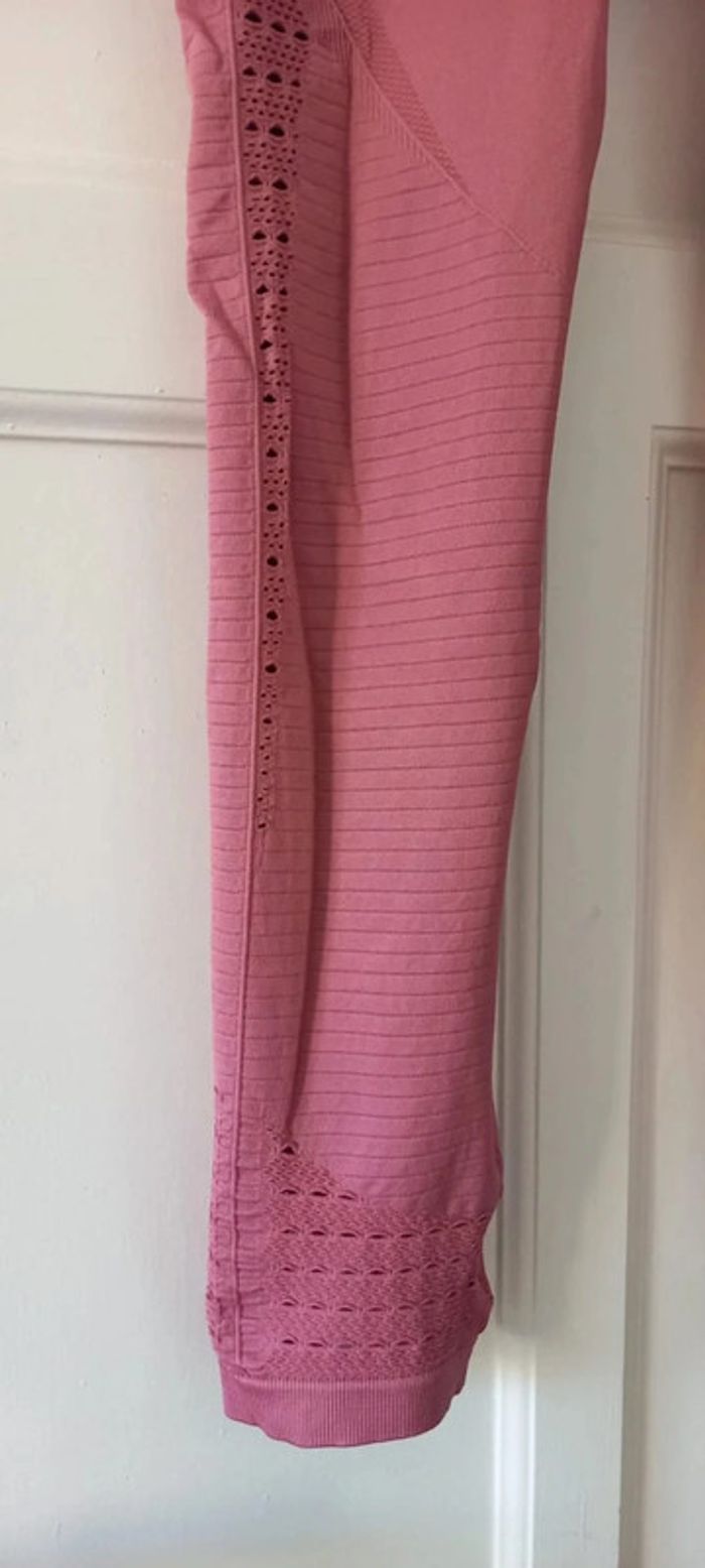 Legging Gymshark rose L - photo numéro 3