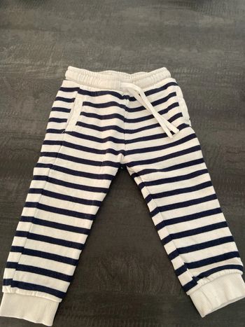 Ensemble jogging et sweat