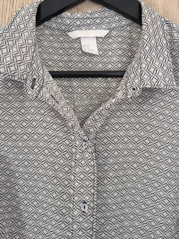 Top H&M femme taille 38 - photo numéro 2