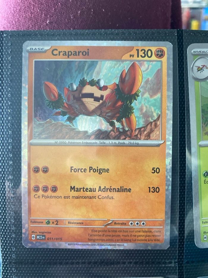 Carte Pokémon holographique neuf