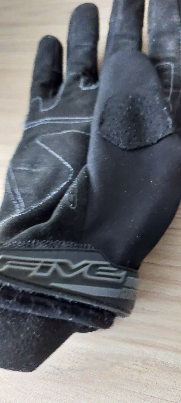 Gants de moto - photo numéro 3