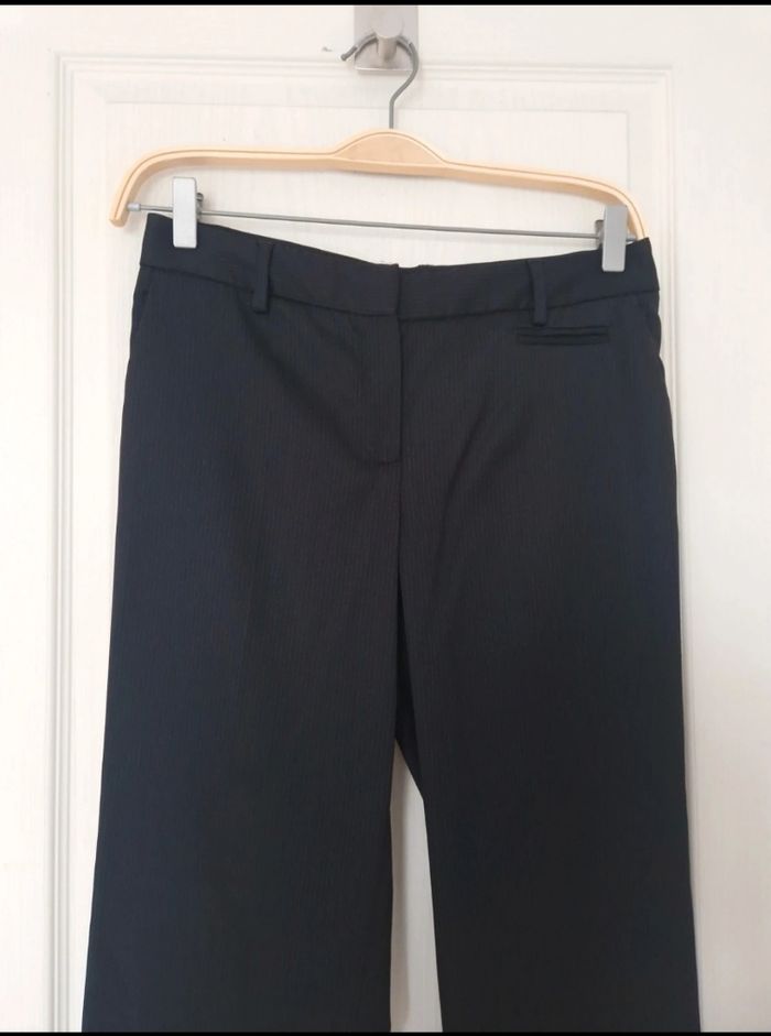 Belle ensemble tailleur veste et pantalon noir a rayure blanche femme Massimo dutti taille M/38 - photo numéro 8