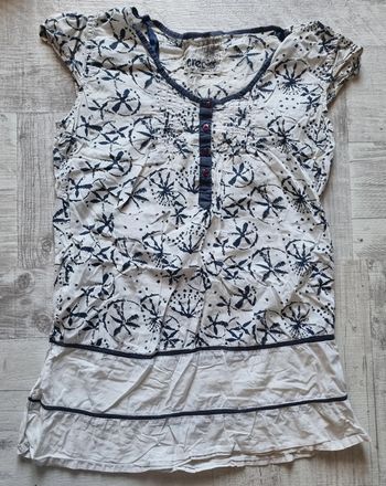 Haut léger taille 38 femme