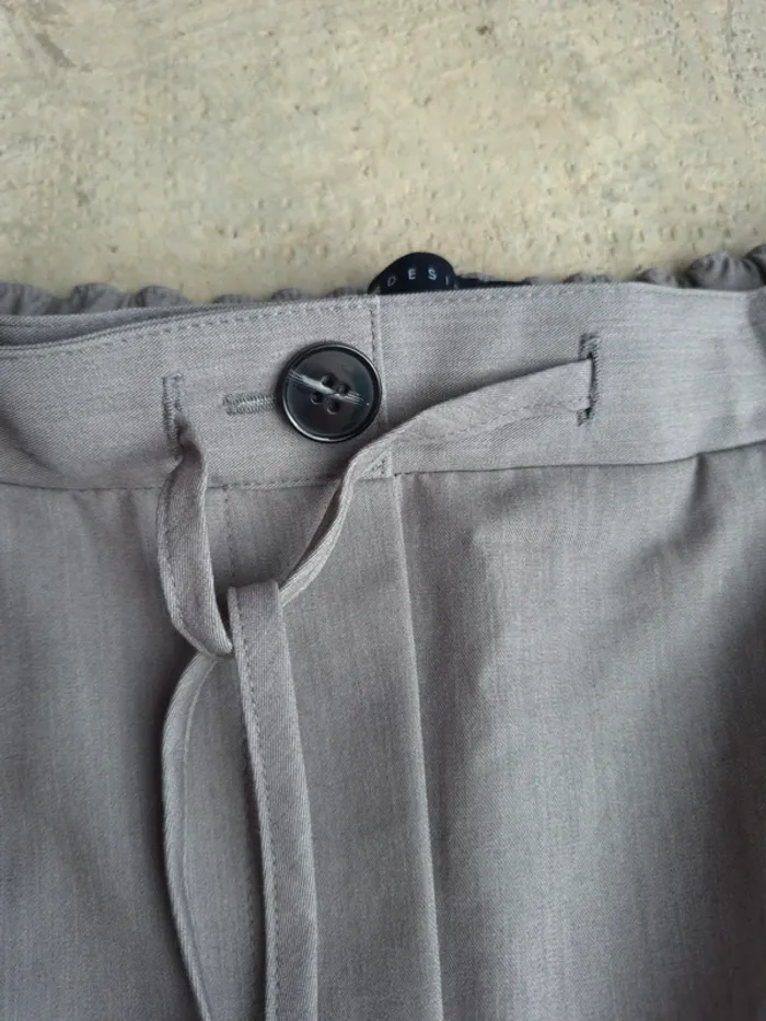 Pantalon gris habillé à enfiler - photo numéro 2