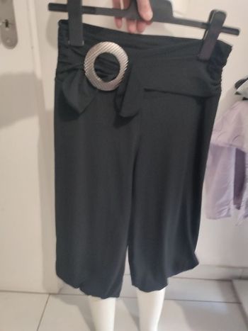 #kytie34femme. Pantacourt boule taille 34/36