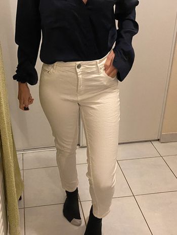 Jean blanc stradivarius taille 36 droit