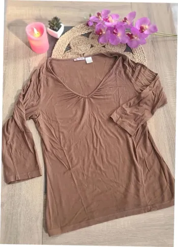 T-shirts marron Taille M
