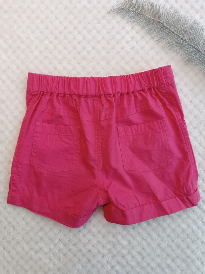 🔸Short Fushia Fleurie Brodé - 24 mois🔸 - photo numéro 5