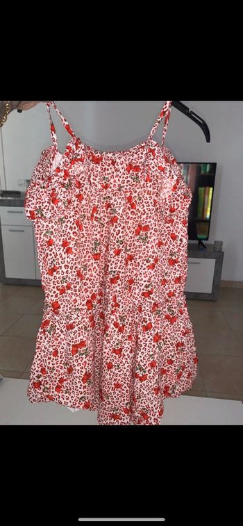 Robe cerise