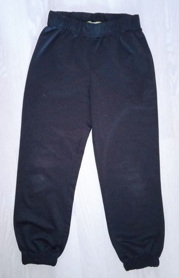 Pantalon de jogging noir en nylon Its T. 6 ans