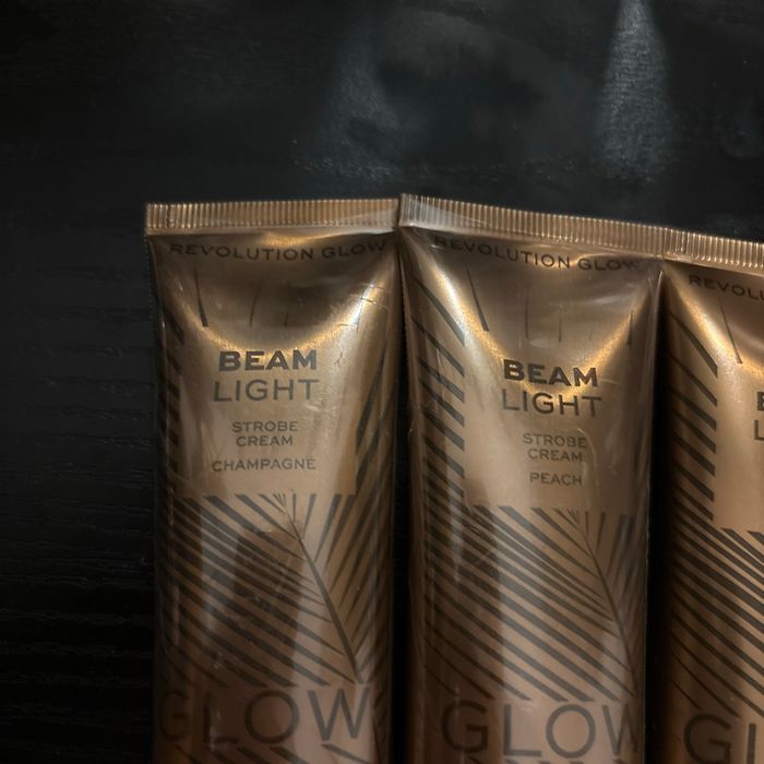 Revolution glow